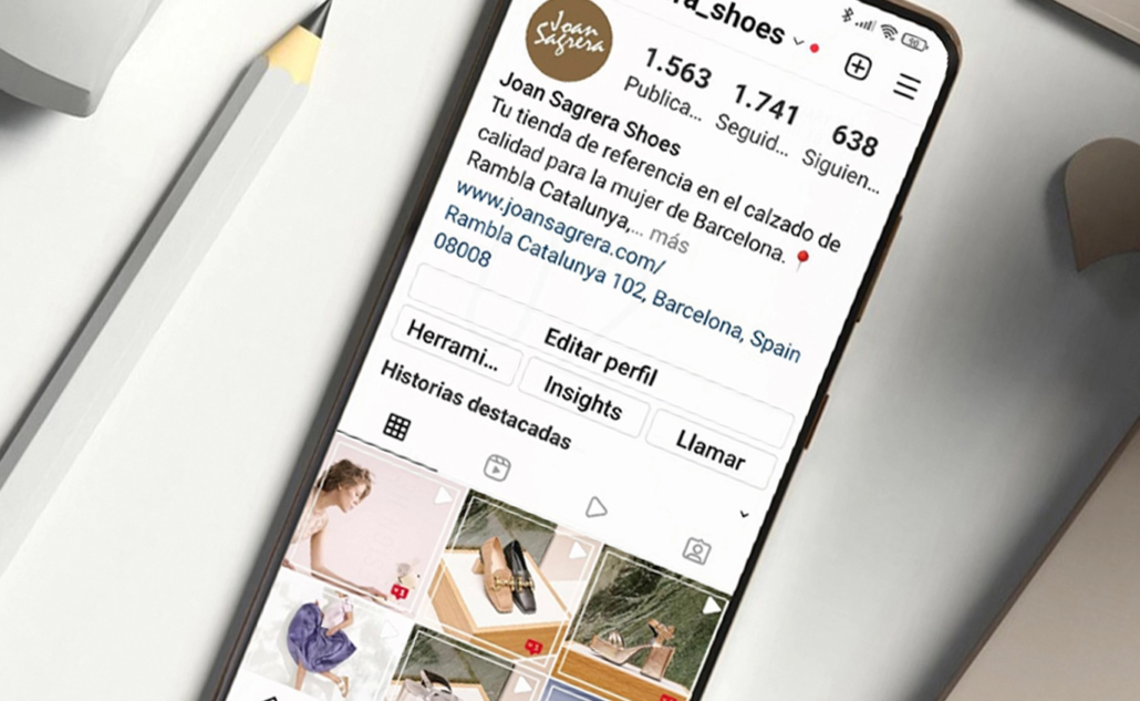 joan-sagrera-telefon Disseny web per a botiga de moda